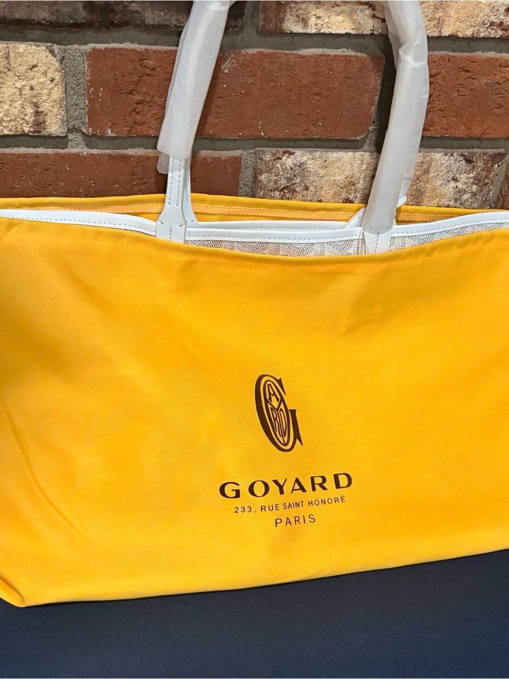 Goyard White & Ivory Saint Louis-Style Tote with Pouch - Picture 2 of 3